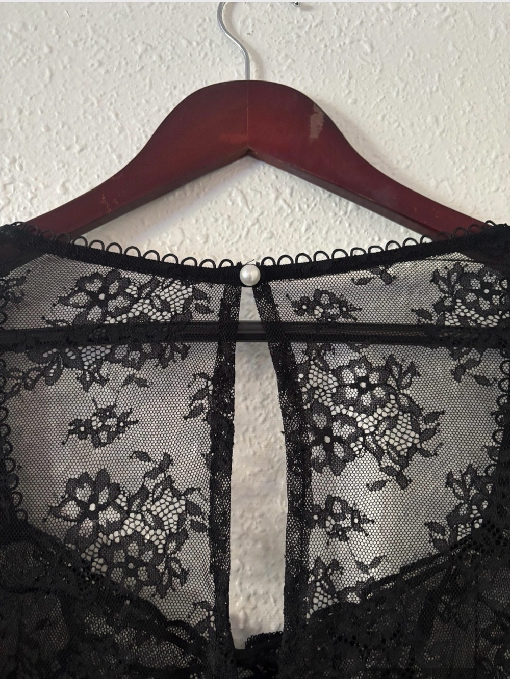 Black Lace Long-Sleeve Mini Dress - Picture 5 of 6